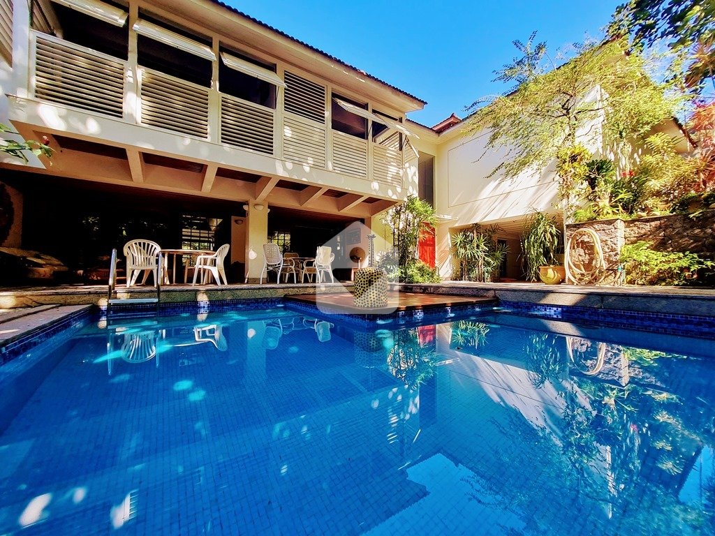 casa em laranjeiras