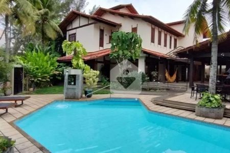 casas de alto padrão em niterói