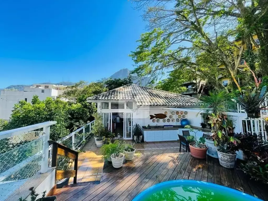 casas de alto padrão na lagoa