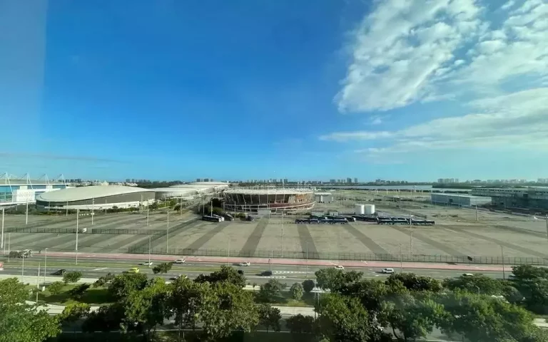 avenida abelardo bueno